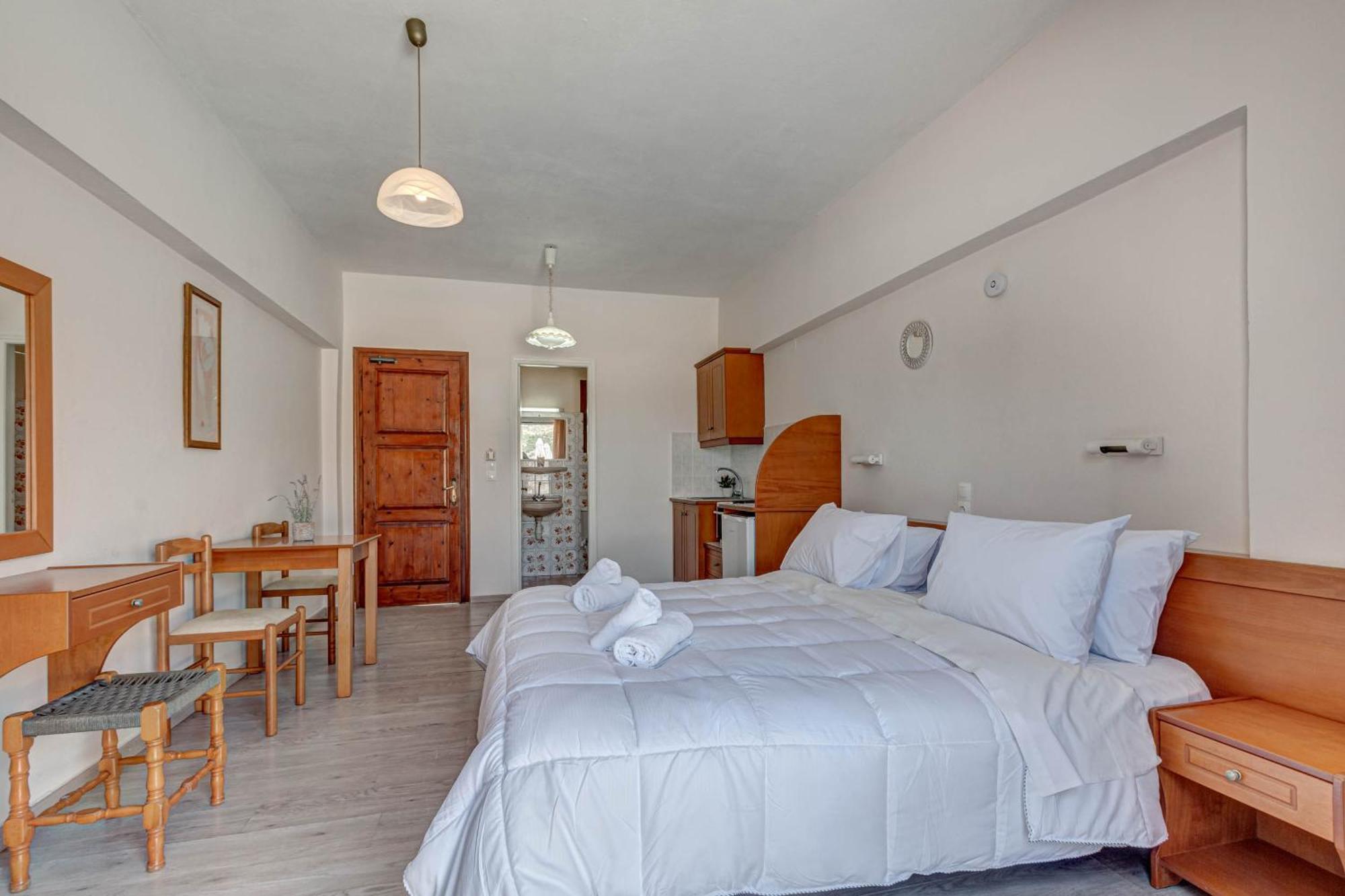 Serenity House Kassiopi Rum bild