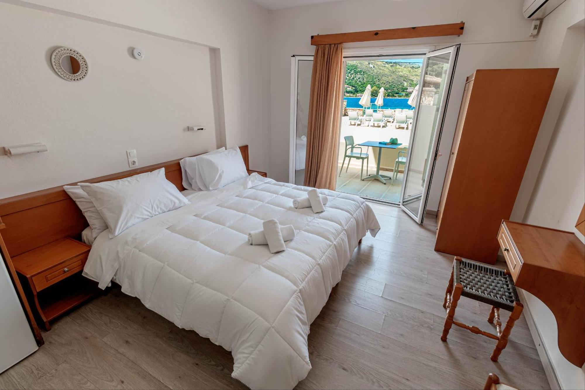 Serenity House Kassiopi Rum bild