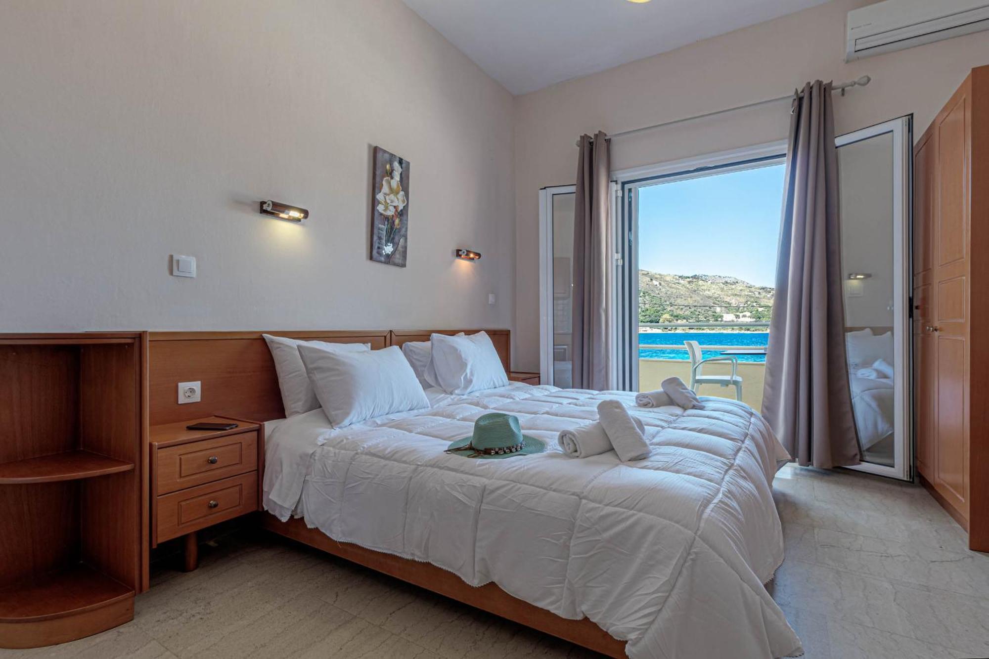 Serenity House Kassiopi Rum bild