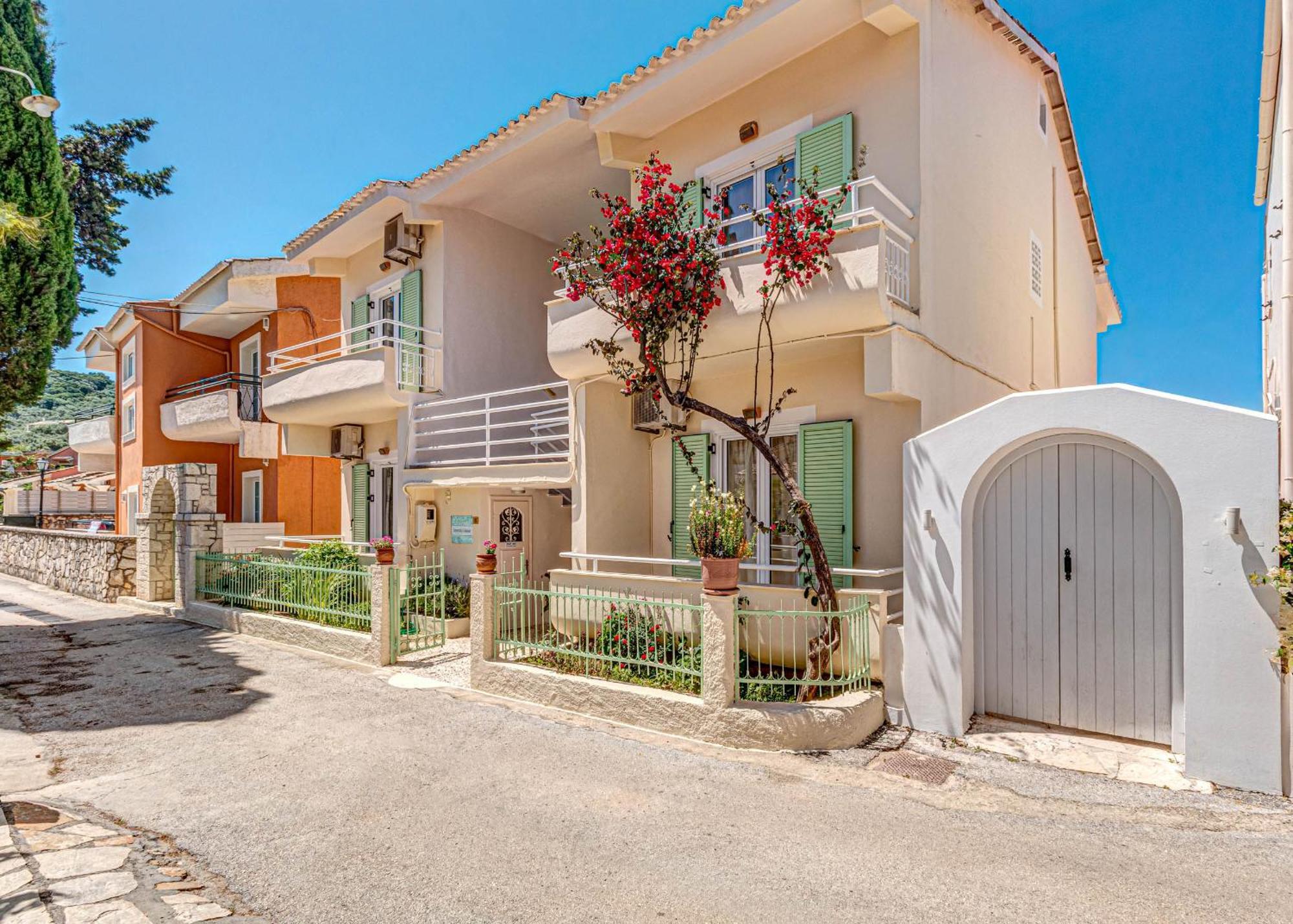 Serenity House Kassiopi Exteriör bild